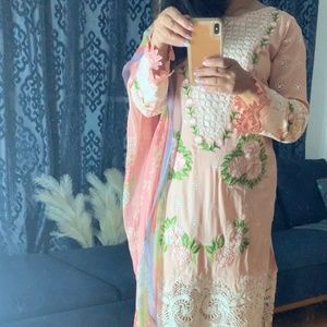 Pakistani Lawn three piece suit